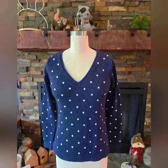 Polkadot sweater - Picture 1 of 2
